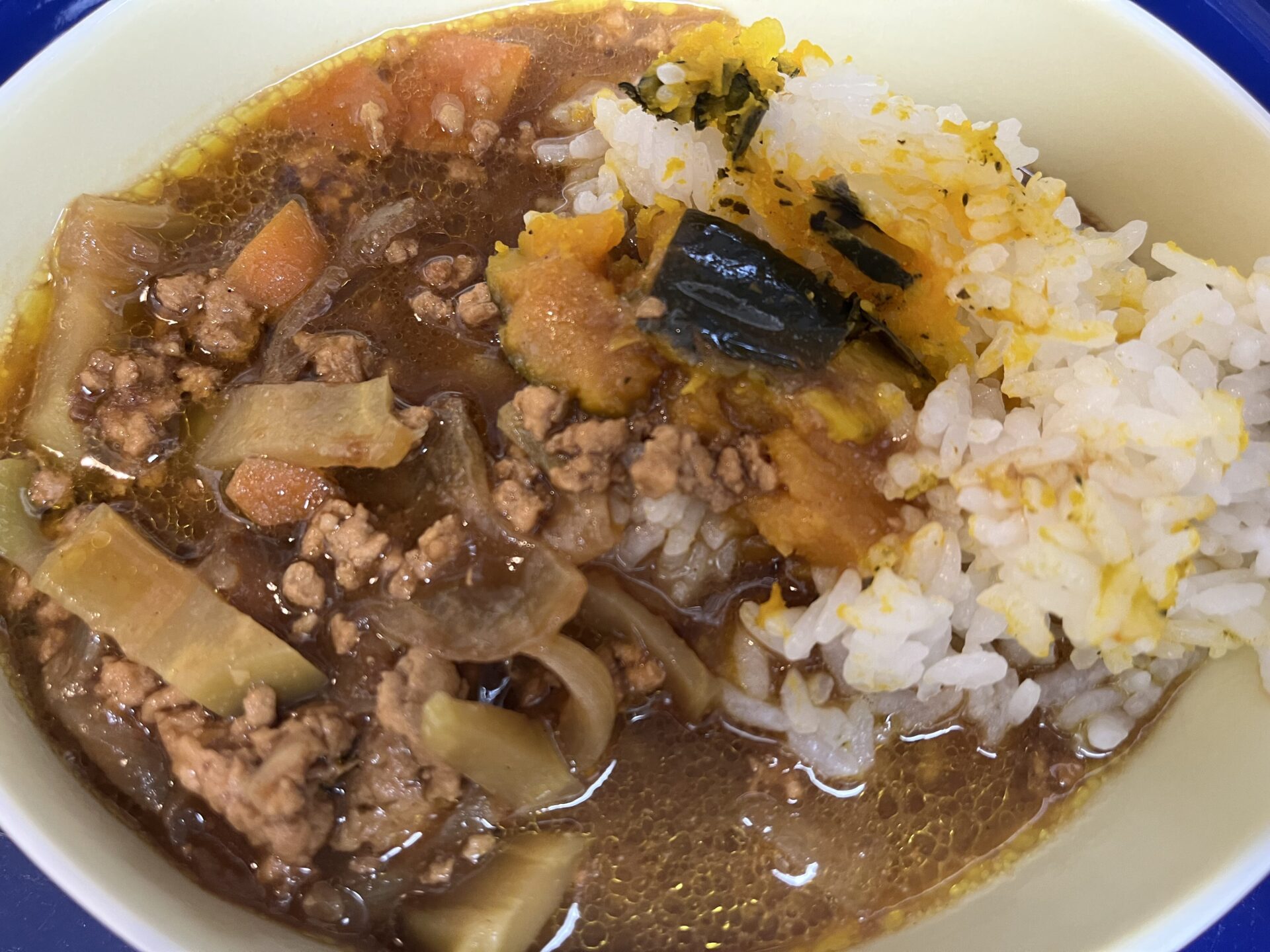 カレーとカボチャライス